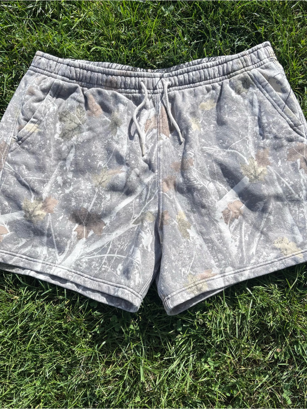 Abercrombie & Fitch Gray Camouflage Athletic Shorts